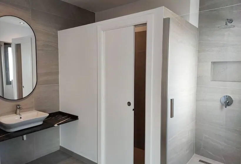 اتاق لوکس, Arena House Conil