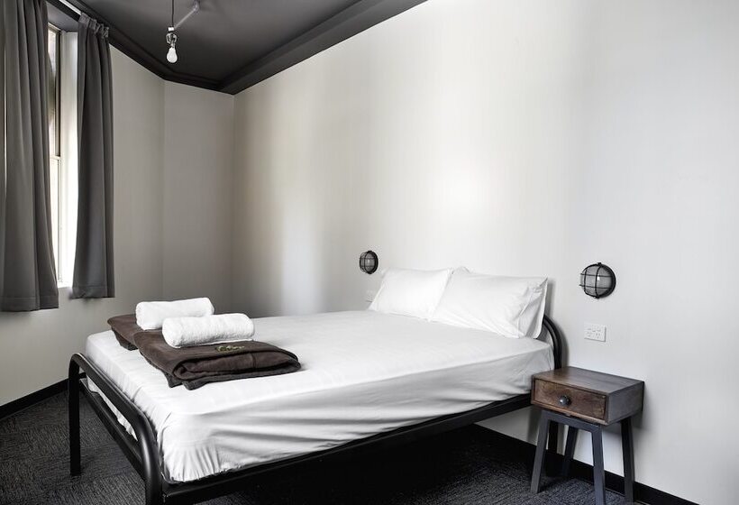 غرفة قياسية حمام مشترك, The Pod Sydney