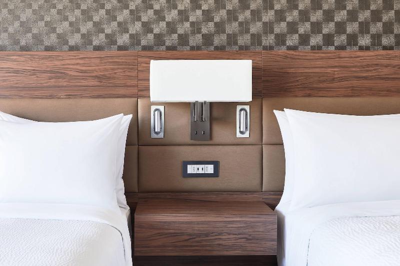 חדר סטנדרט עם מיטת קינג, Ac Hotel By Marriott Santiago Costanera Center