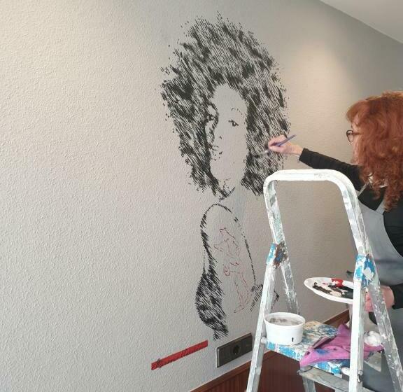 غرفة قياسية, Arts  Gasteiz Centro