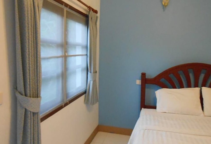 スタンダードルーム, Baan Aunrak Koh Chang