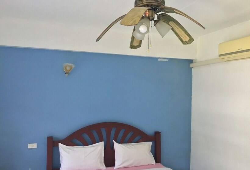 スタンダードルーム, Baan Aunrak Koh Chang