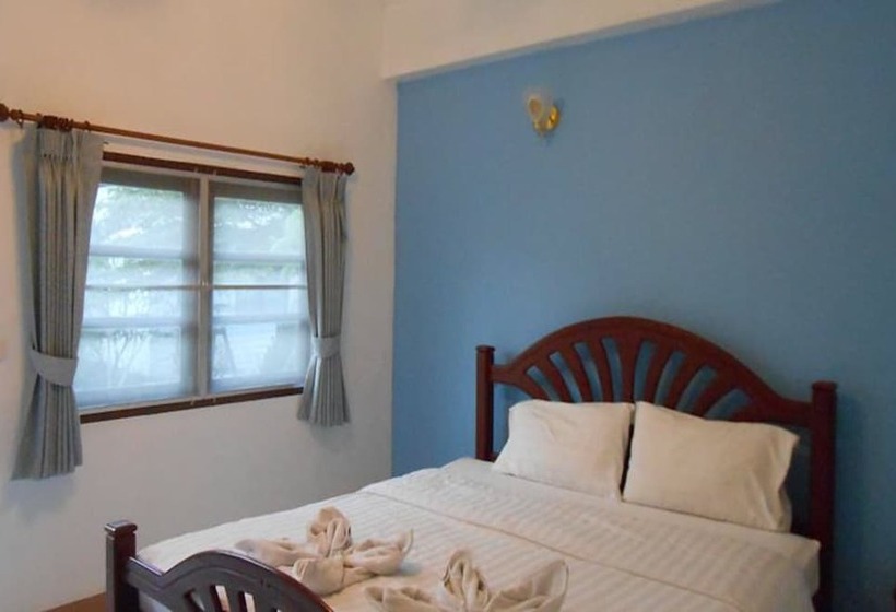 スタンダードルーム, Baan Aunrak Koh Chang