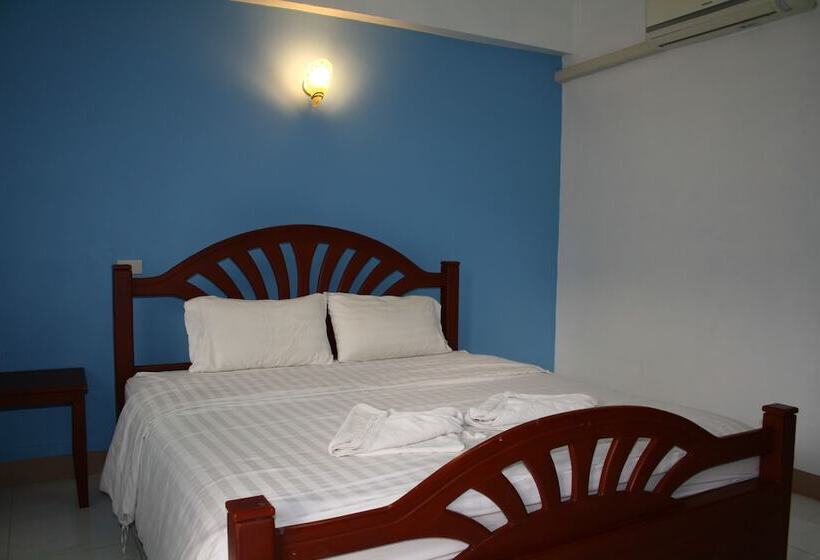 スタンダードルーム, Baan Aunrak Koh Chang