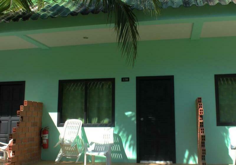 Deluxe Szoba, Baantonsai Garden Resort