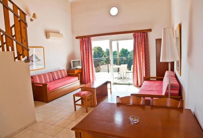 패밀리 룸, La Skalavista Ex Big Village