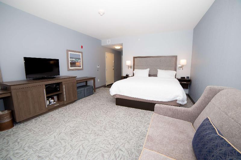 带大床的标准间, Hampton Inn Atlantic City/absecon