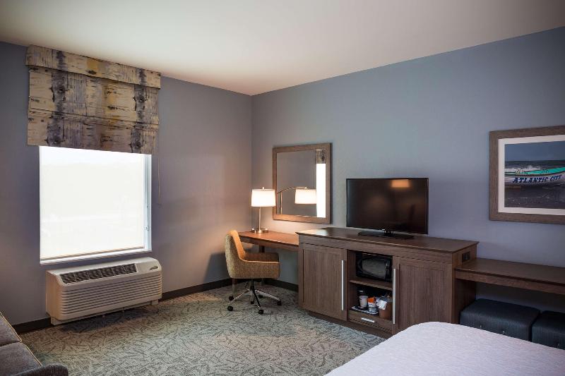 带大床的标准间, Hampton Inn Atlantic City/absecon