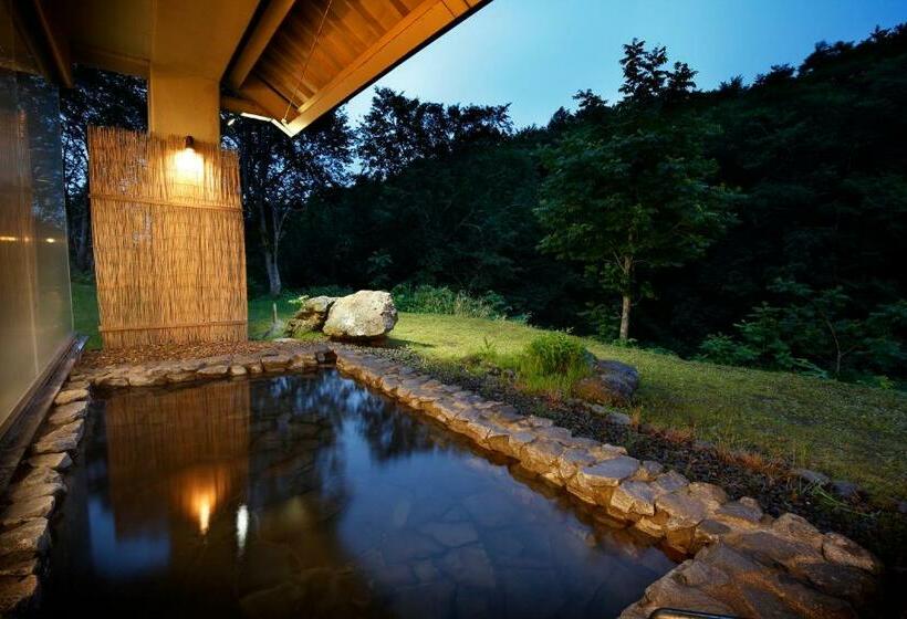 스탠다드 룸, Jogakura