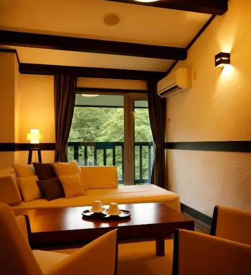 Standard-huone, Jogakura