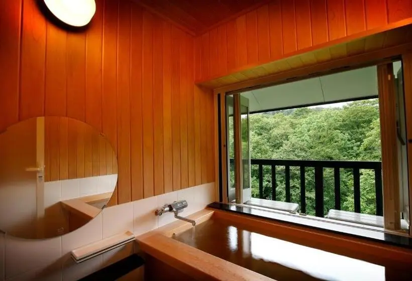 Standard-huone, Jogakura