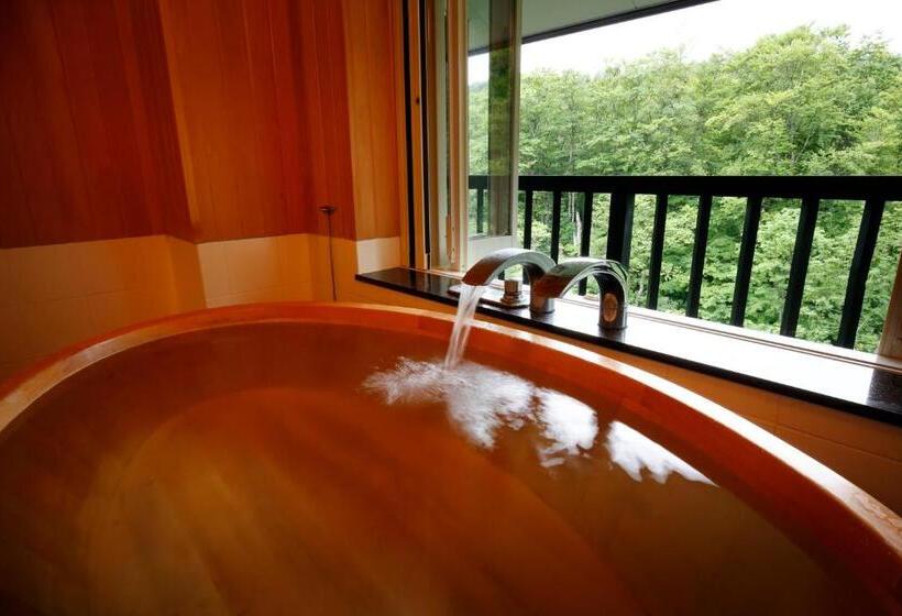 주니어 스위트, Jogakura