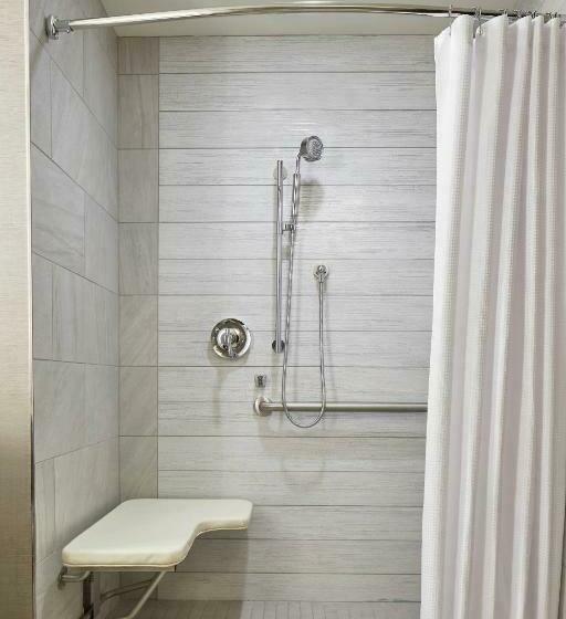 キングサイズベッドのスタンダードルーム, Renaissance Dallas At Plano Legacy West