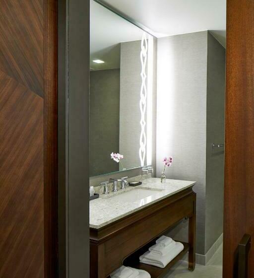 キングサイズベッドのスタンダードルーム, Renaissance Dallas At Plano Legacy West