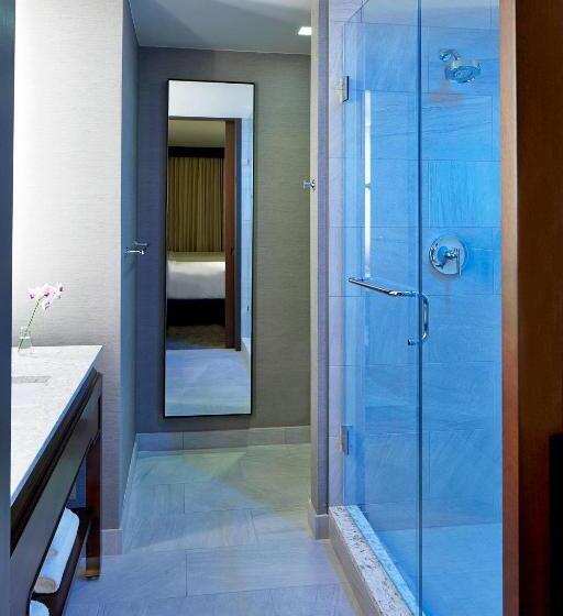 キングサイズベッドのスタンダードルーム, Renaissance Dallas At Plano Legacy West