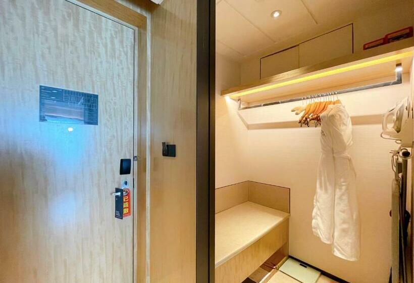 חדר דלוקס נוף לעיר, Sheraton Zibo