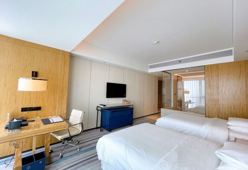 Номер Клуб, Sheraton Zibo