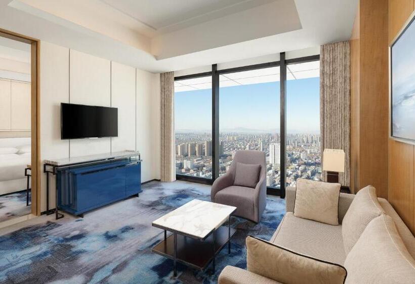 סוויטת קלאב, Sheraton Zibo