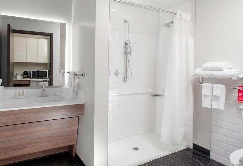 מיטת קינג בסוויטה, Towneplace Suites By Marriott Dallas Downtown