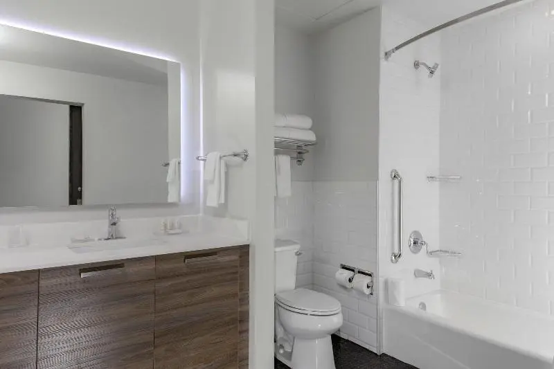 Standard-studio King-vuode, Towneplace Suites By Marriott Dallas Downtown