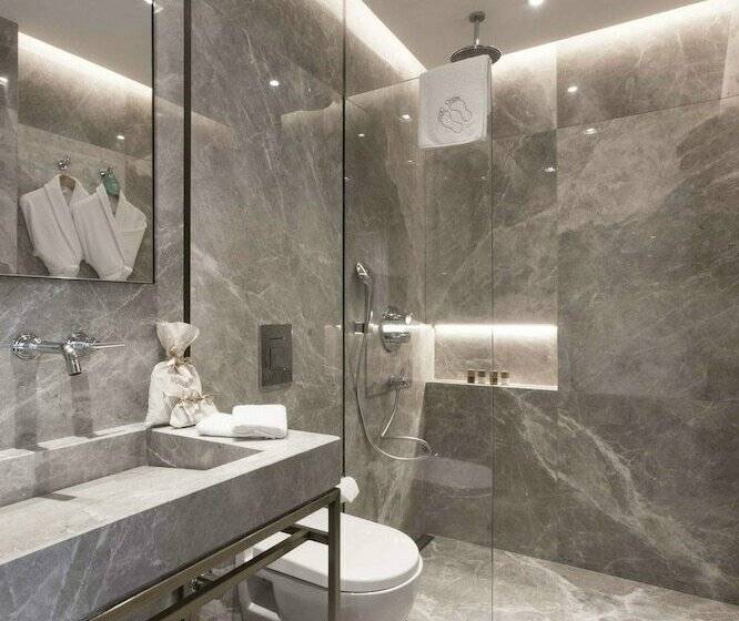 سوییت جونیور با چشم‌انداز شهر, Noble22 Suites Special Category