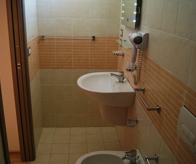 استودیوی استاندارد, Park Oasi Resort