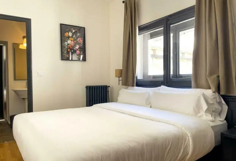 キングサイズベッドのスタンダードルーム, Angelats Hotel A Signature Boutique