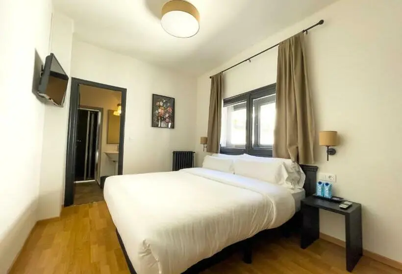 キングサイズベッドのスタンダードルーム, Angelats Hotel A Signature Boutique
