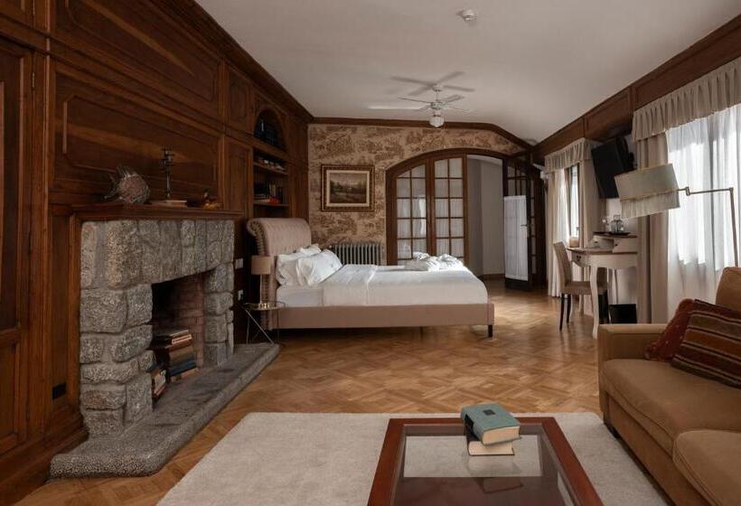 Люкс Superior, Angelats Hotel   A Signature Boutique