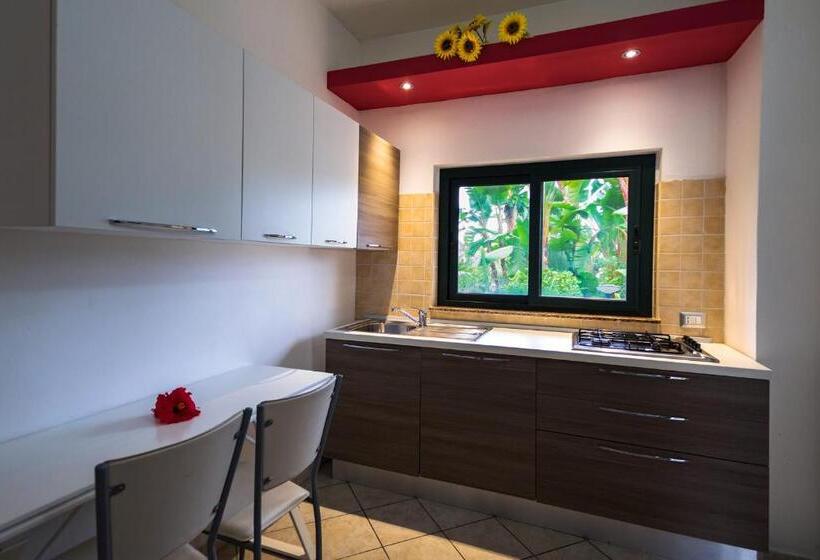 آپارتمان کامفورت 2 خوابه, Park Oasi Resort