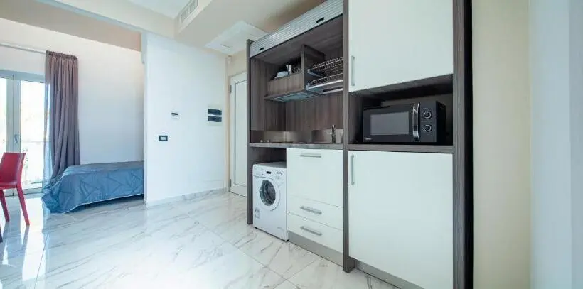プールの見える１ベッドルームアパートメント, Casa Vacanze Mariaelena   Momena