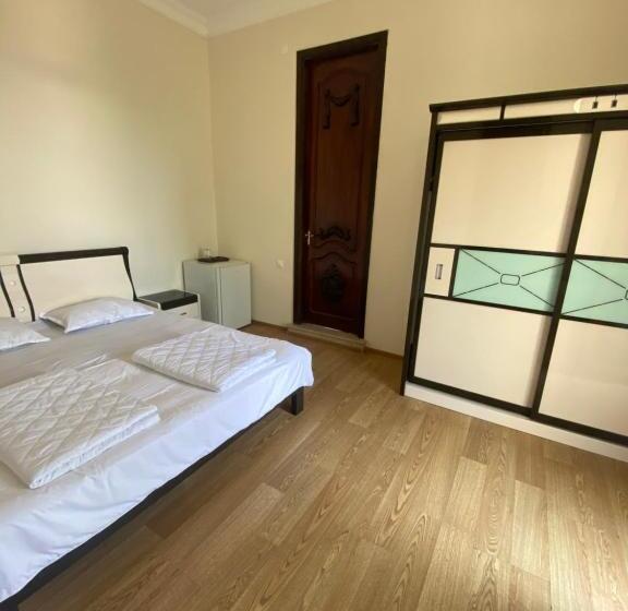 اتاق استاندارد, Ilia