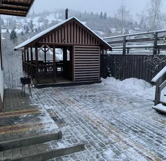Talo 1 Makuuhuone, ехо тростяну