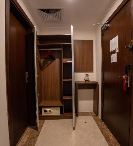 Номер Стандарт, فندق مزايا