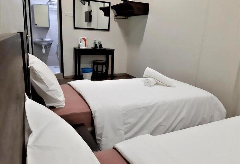 غرفة قياسية, Blue Eyes