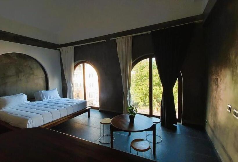 Люкс, Kave Hotels   Pondicherry