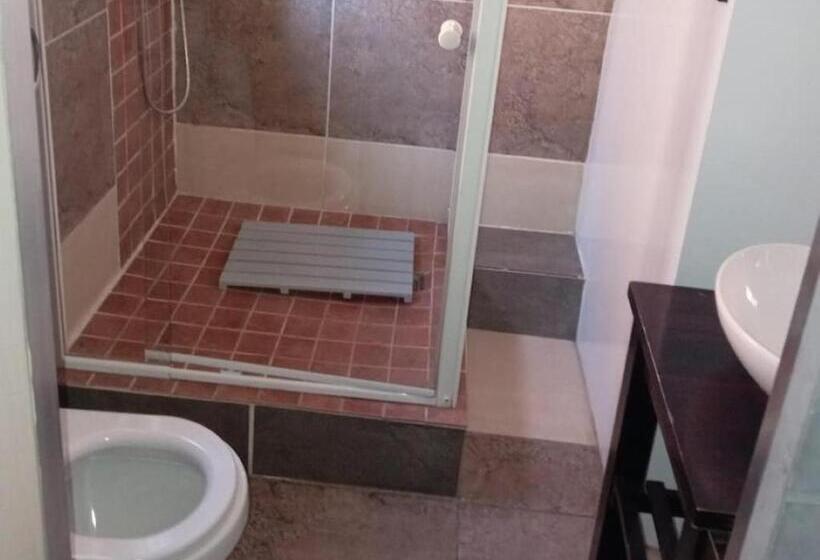 Номер Стандарт, Kwr B&b