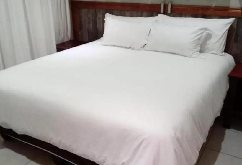 スタンダードルーム, Kwr B&b