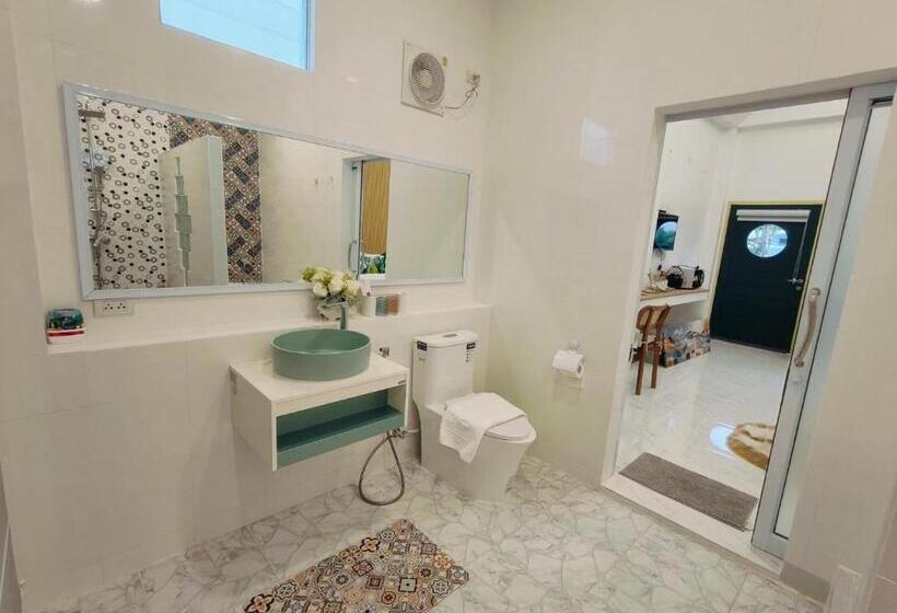 Aile Odası, 189พรีเมียร์วิลล่าลำพูน