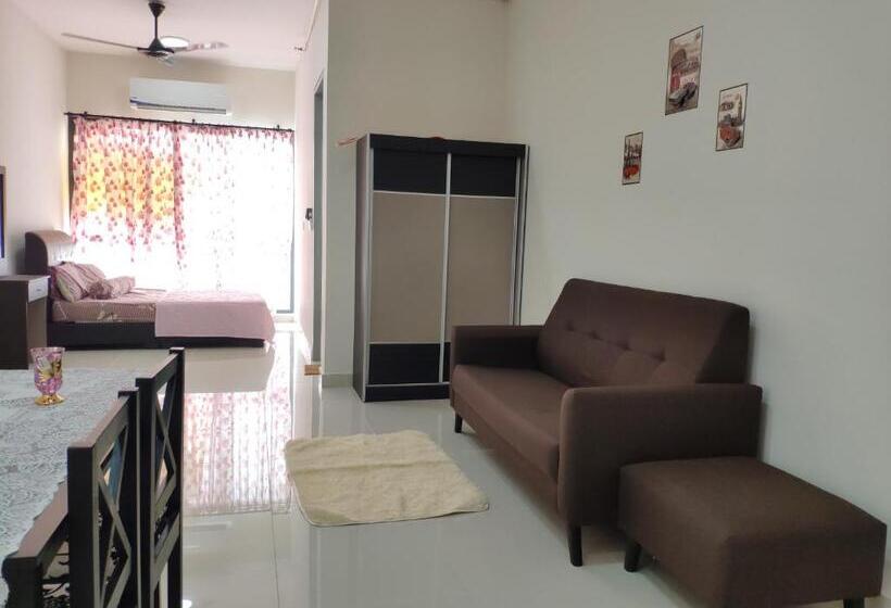 استودیوی استاندارد, The Core By Salaam Suites, Near Kip Mall
