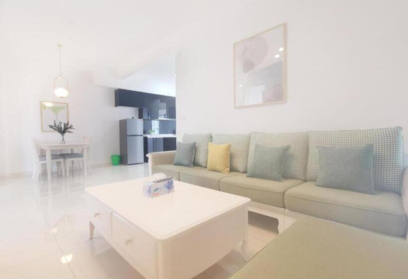 דירת שלושה חדרים, The Elysia Park Residence By Home Owner