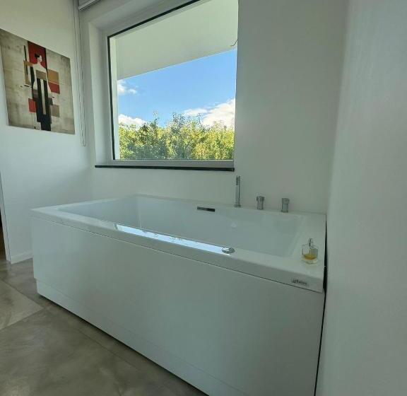 חדר סטנדרט, Ohahsi