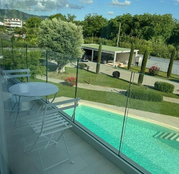 חדר סטנדרט, Ohahsi