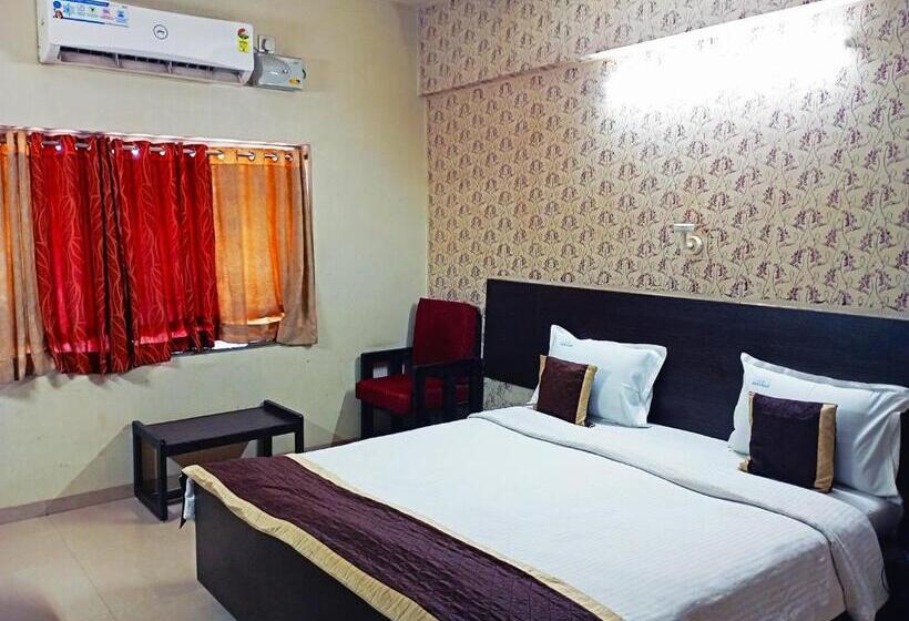 חדר דלוקס, Anjaneya Residency