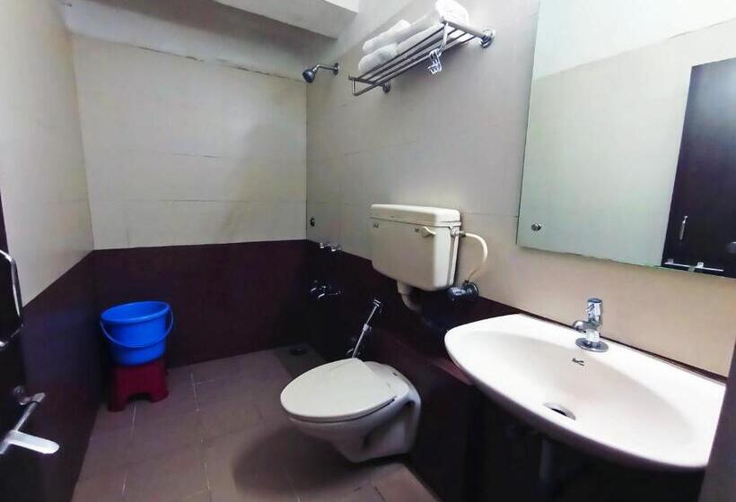 חדר דלוקס, Anjaneya Residency