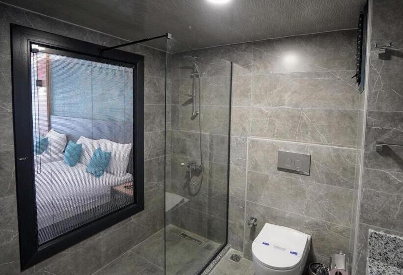 سوییت, çelik Thermal & Spa