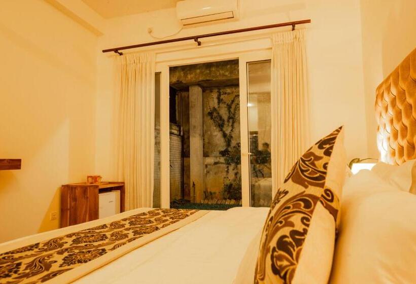 חדר סטנדרט נוף לגינה, Manthra Leisure