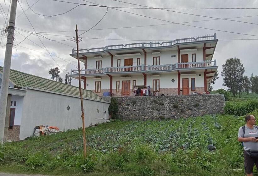 스탠다드 룸, Aaa, Astungkara, Amazing Bromo Villa, Managed By Triple A Tour, Additional Bromo Jeep Tour And Airpo