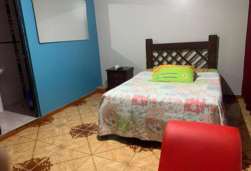 اتاق استاندارد, Hospedaje Toscano Suites