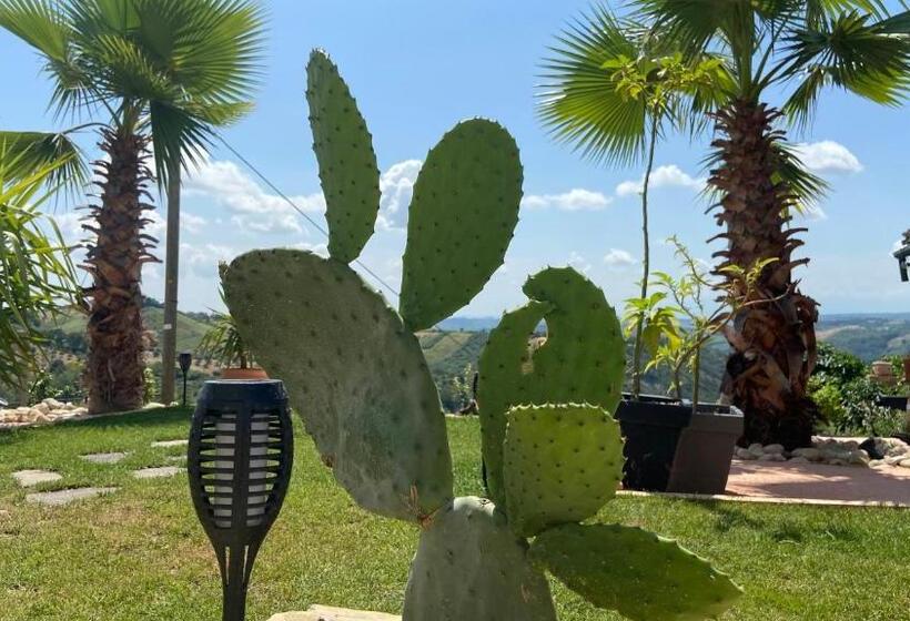 غرفة قياسية مطلّة علي حمام السباحة, Bed And Adventure Tramontana Resort   Camera Vista